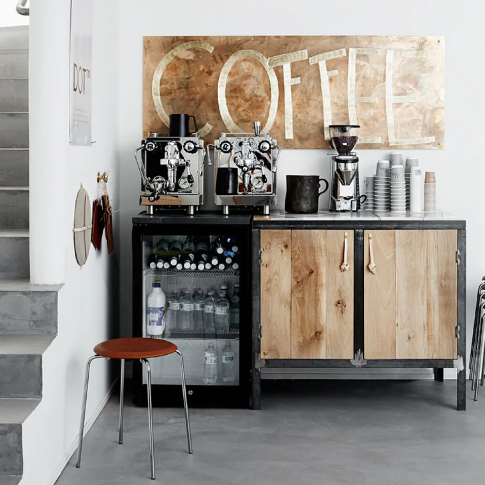 Fritz Hansen Soveværelse|Køkken>3170 Dot Walnut Leather
