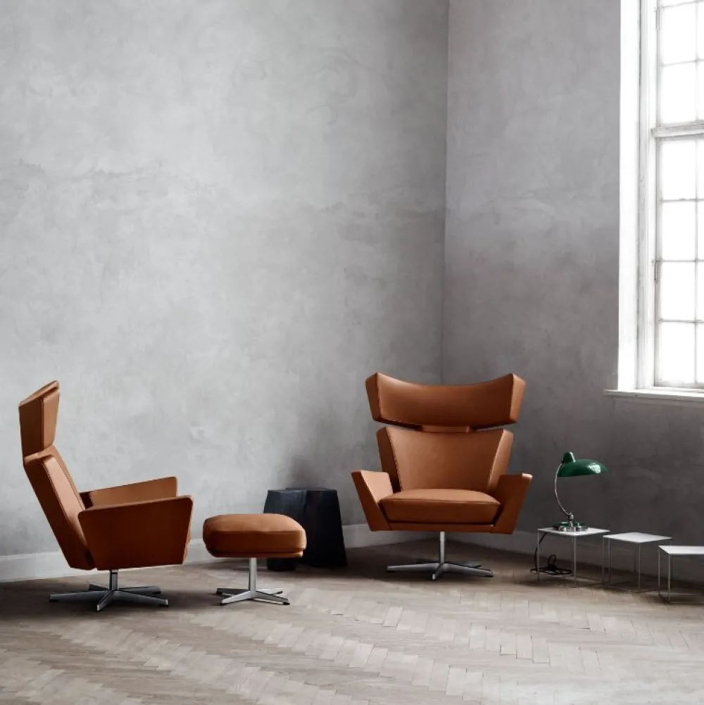 Fritz Hansen Stue|Stole>4210 Oksen Fodskammel Essential Læder