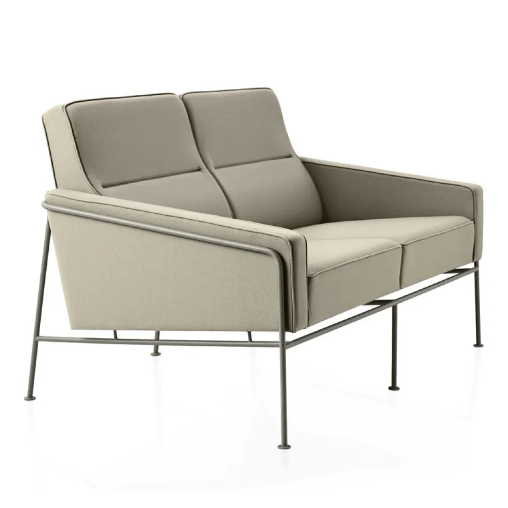 Fritz Hansen Sofaer|Stue>3302 Sofa 2-Pers Stof