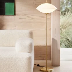 Fritz Hansen Gulvlamper|Stue><noscript><img width=