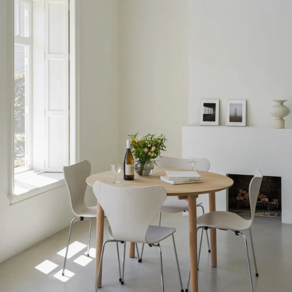 Fritz Hansen Køkken|Stole>Serie 7™ 3107 Farvet Ask