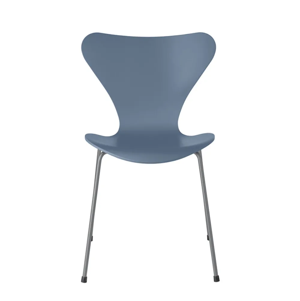 Fritz Hansen Køkken|Stole>Serie 7™ 3107 Lakeret