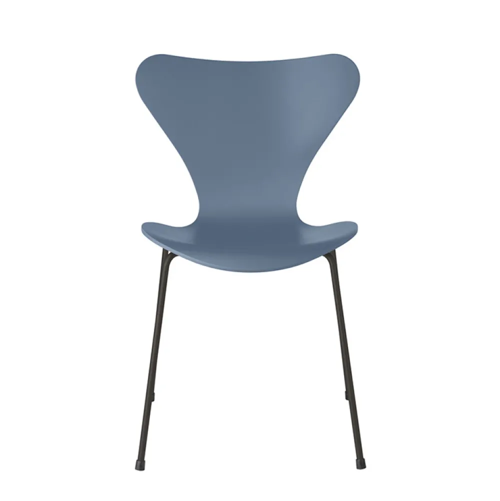 Fritz Hansen Køkken|Stole>Serie 7™ 3107 Lakeret
