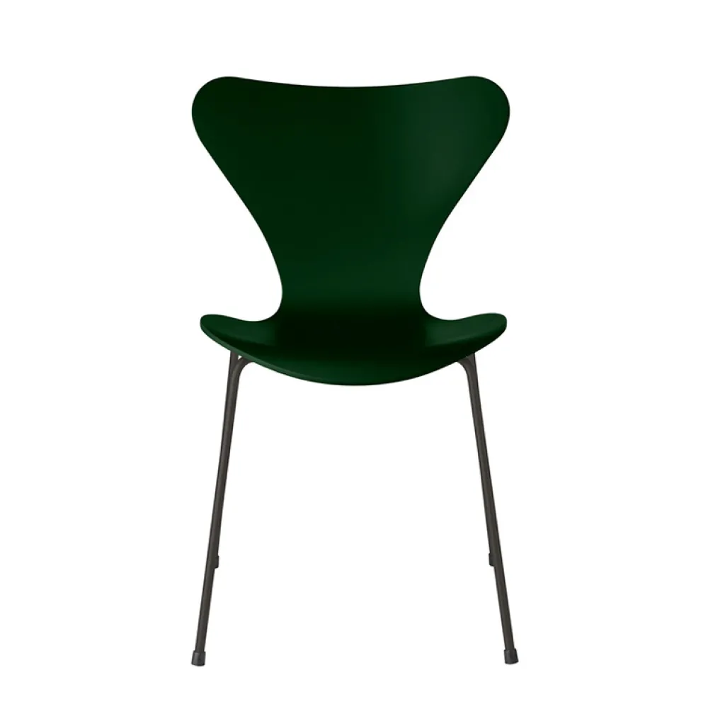 Fritz Hansen Køkken|Stole>Serie 7™ 3107 Lakeret