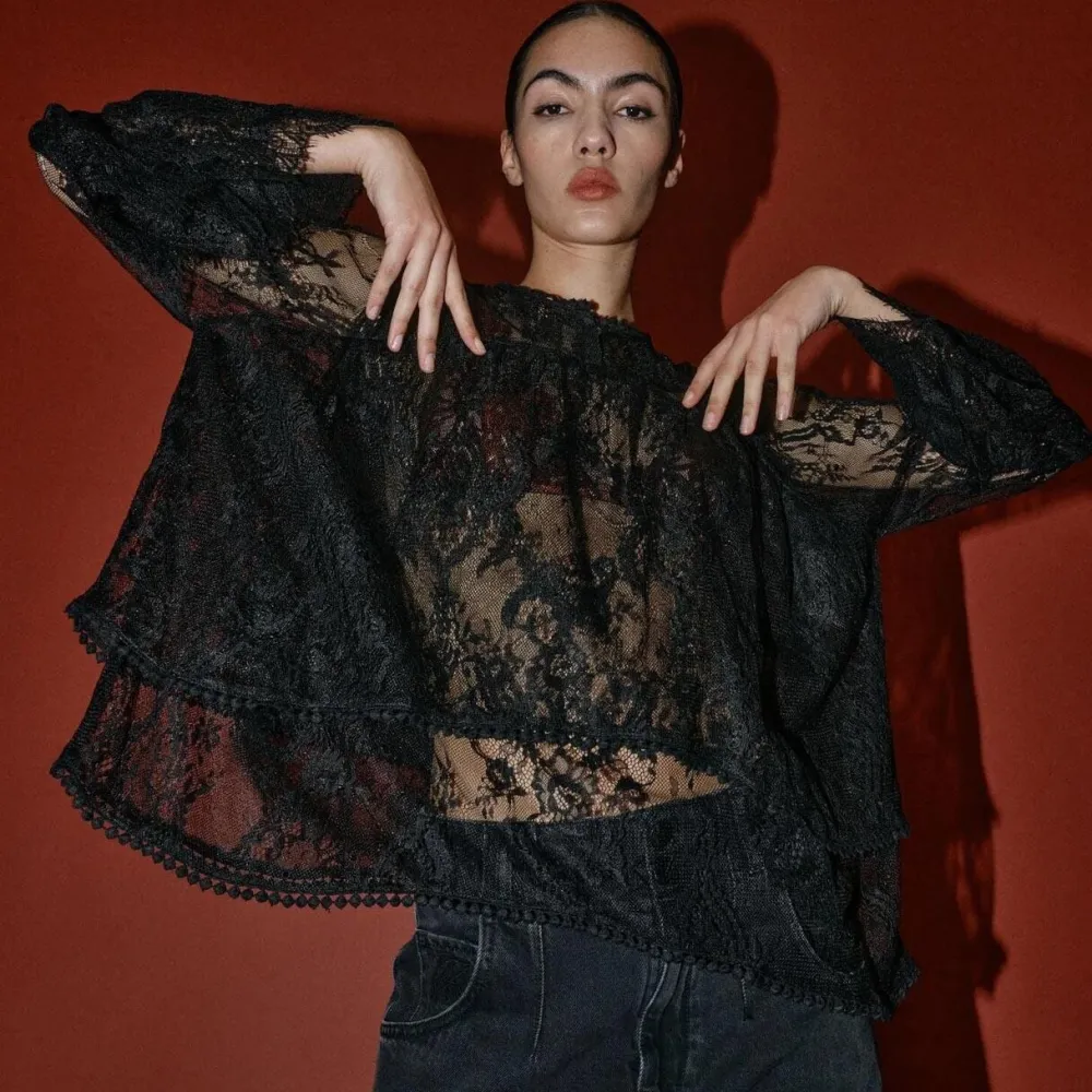 Dame HEYANNO Overdele>Neat Lace Blouse Black