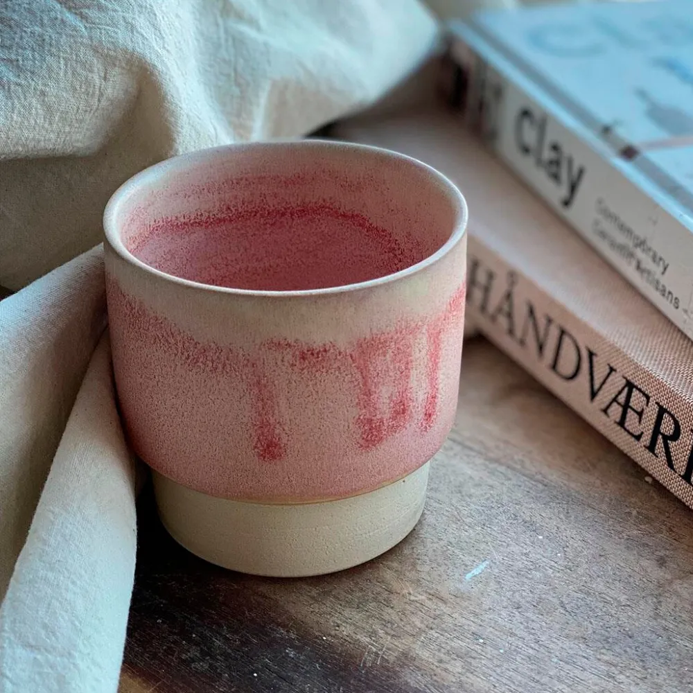 Julie Damhus Studio Keramik & Porcelæn>Oda Krus Rosa