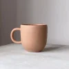 Julie Damhus Studio Køkken|Keramik & Porcelæn>Oda Rund Kop Med Hank Beige