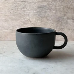 Julie Damhus Studio Keramik & Porcelæn>Oda Tekop Med Hank Blå