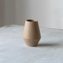 Julie Damhus Studio Vaser|Keramik & Porcelæn>Oda Vase Beige Lille