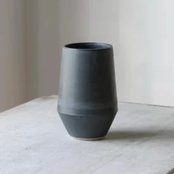 Julie Damhus Studio Vaser|Keramik & Porcelæn>Oda Vase Blå Mellem