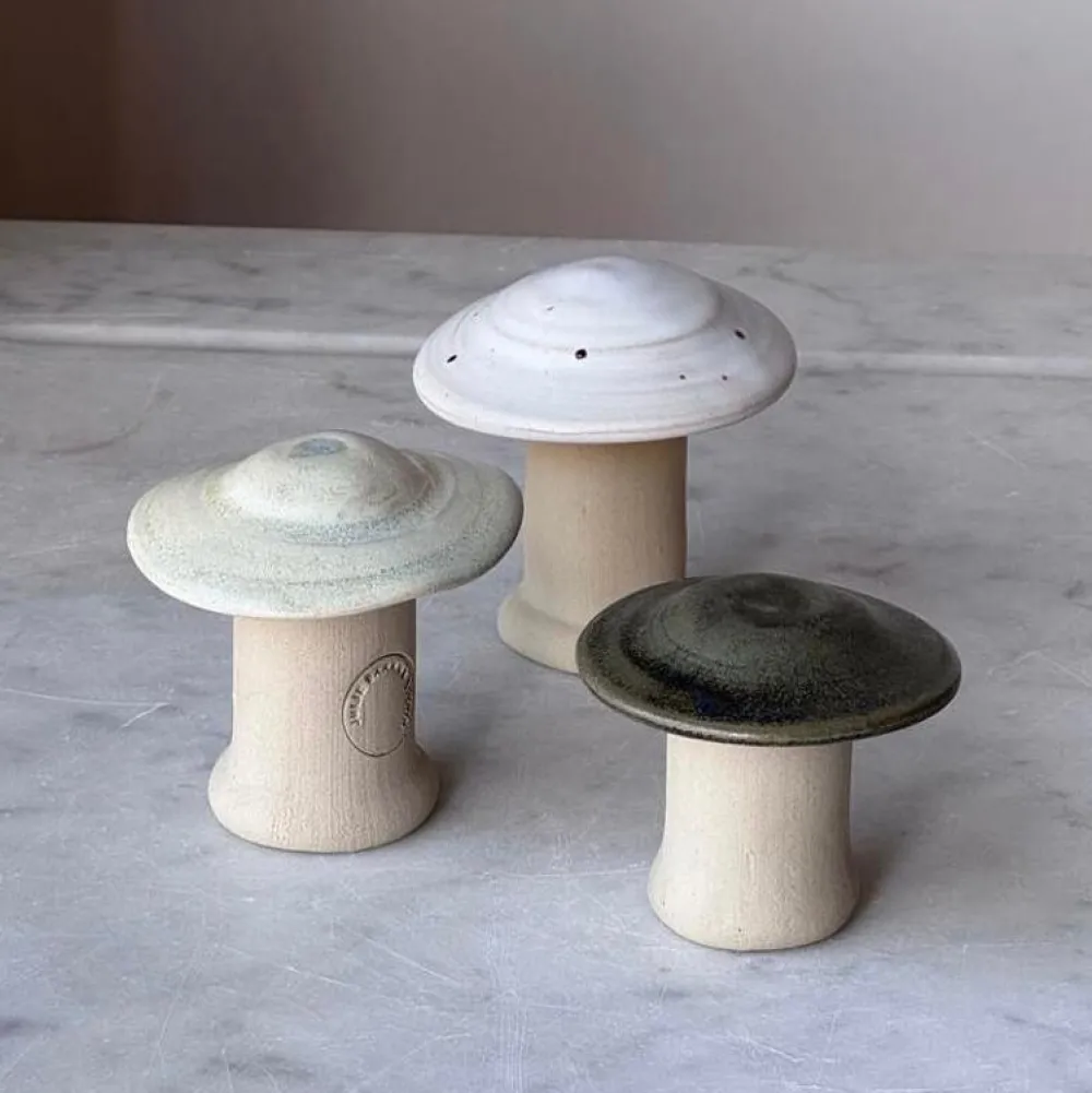 Julie Damhus Studio Julepynt|Juleborddækning>Svamp Flat White (Lille, Mellem, Stor)