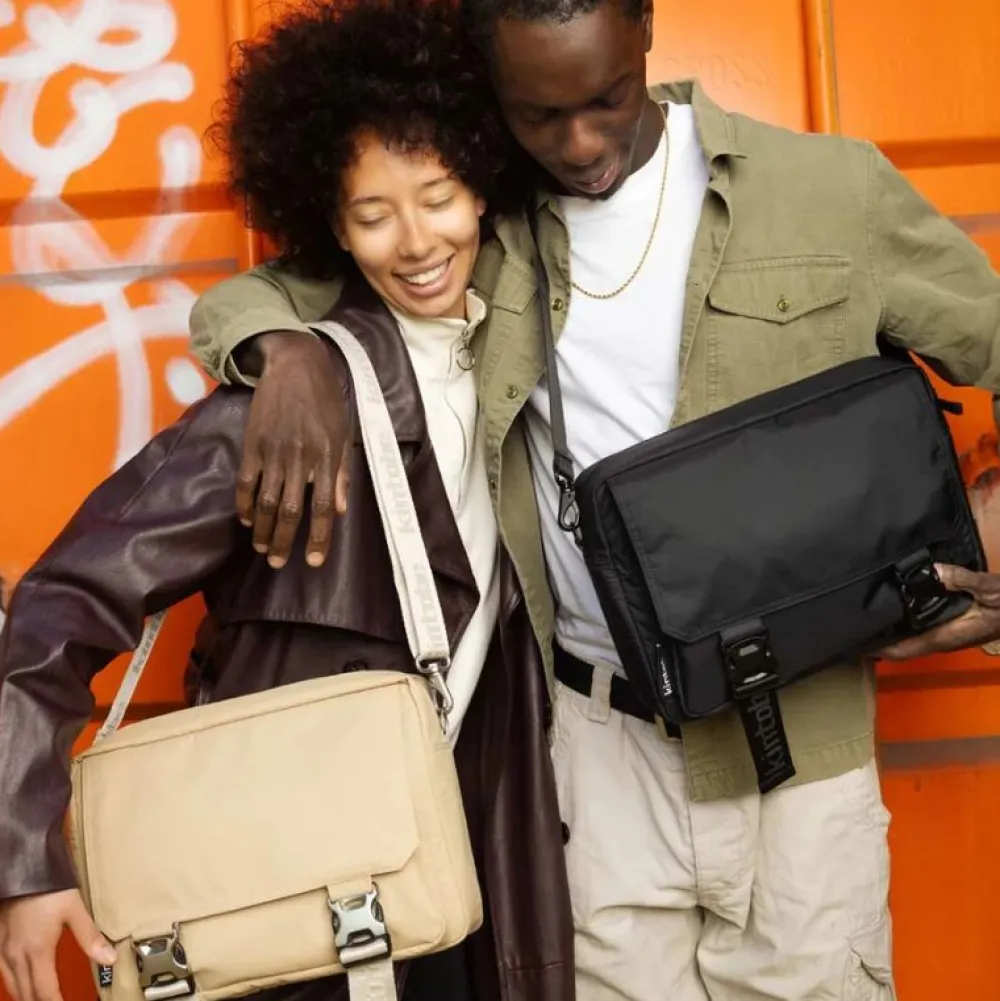 Dame Kintobe Accessories|Accessories>LEO Messenger Bag Dusty Dune