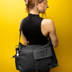 Dame Kintobe Accessories|Accessories><noscript><img width=