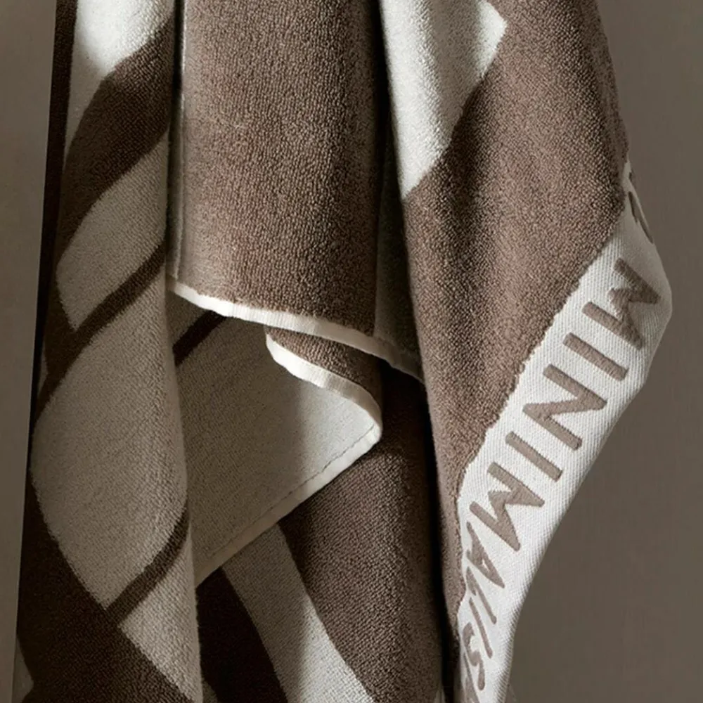 Kristina Dam Studio Badeværelse>Minimal Towel Off White/Beige Small