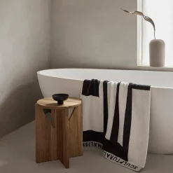 Kristina Dam Studio Badeværelse|Badtekstiler><noscript><img width=