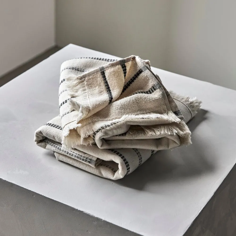 Meraki Badeværelse>Towels True Off-White/Black