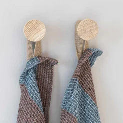 Mette Ditmer Knager & Greb|Entré>Point Hooks Short