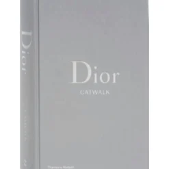 New Mags Bøger>Dior Catwalk