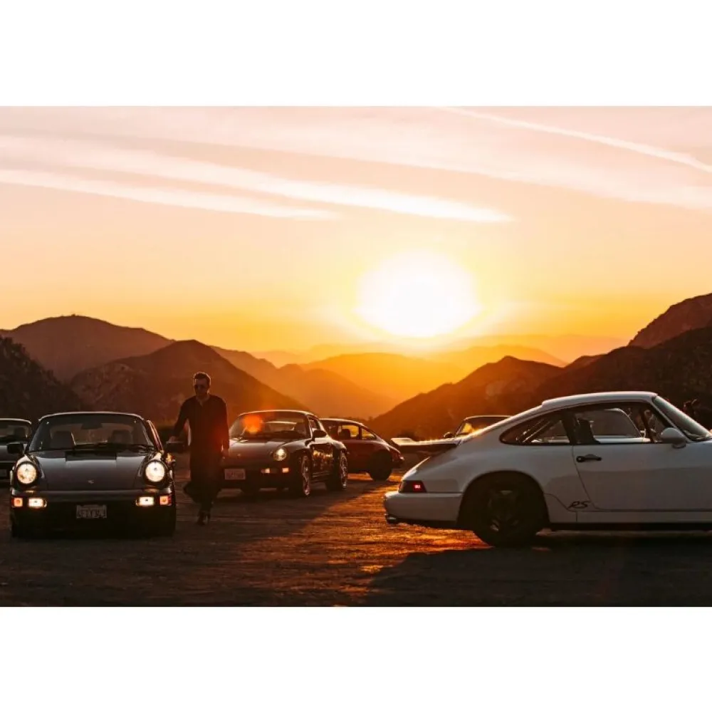 New Mags Bøger>Porsche 911 - The Ultimate Sportscar As Cultural Icon