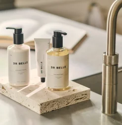 Rebelle Copenhagen Badeværelse|Velvære><noscript><img width=