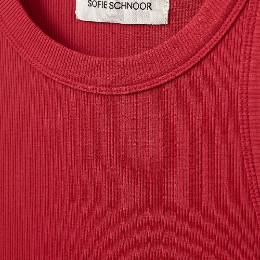 Dame Sofie Schnoor Overdele>Jullie Top Red