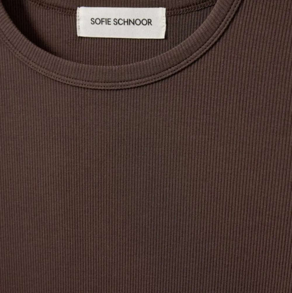 Dame Sofie Schnoor Overdele>Petricia T-Shirt Long Sleeve Brown Fudge