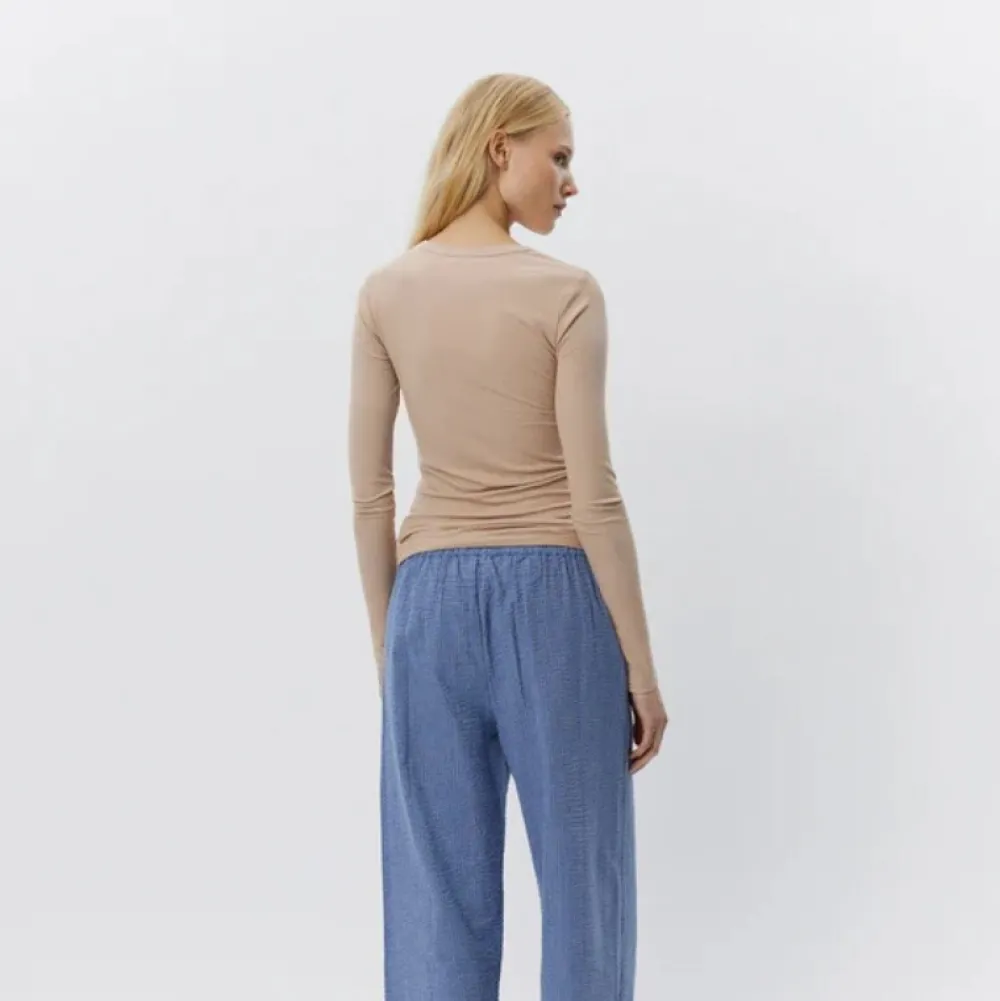 Dame Sofie Schnoor Overdele>Petricia T-Shirt Long Sleeve Beige