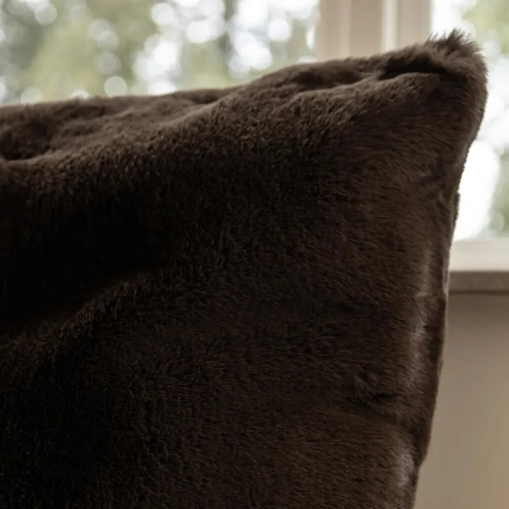 Specktrum Puder>Adalyn Pillow Dark Brown