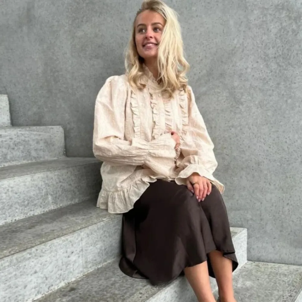 Dame Stories From The Atelier - By Copenhagen Shoes Overdele>Stories From The Atelier The Vibe Top Beige
