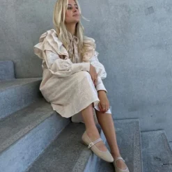 Dame Stories From The Atelier - By Copenhagen Shoes Overdele><noscript><img width=