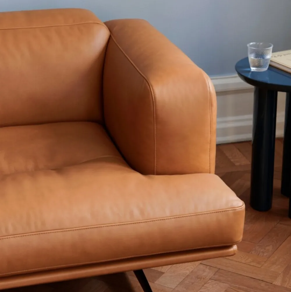 &Tradition Stue|Sofaer>Inland AV23 Sofa Cognac Læder