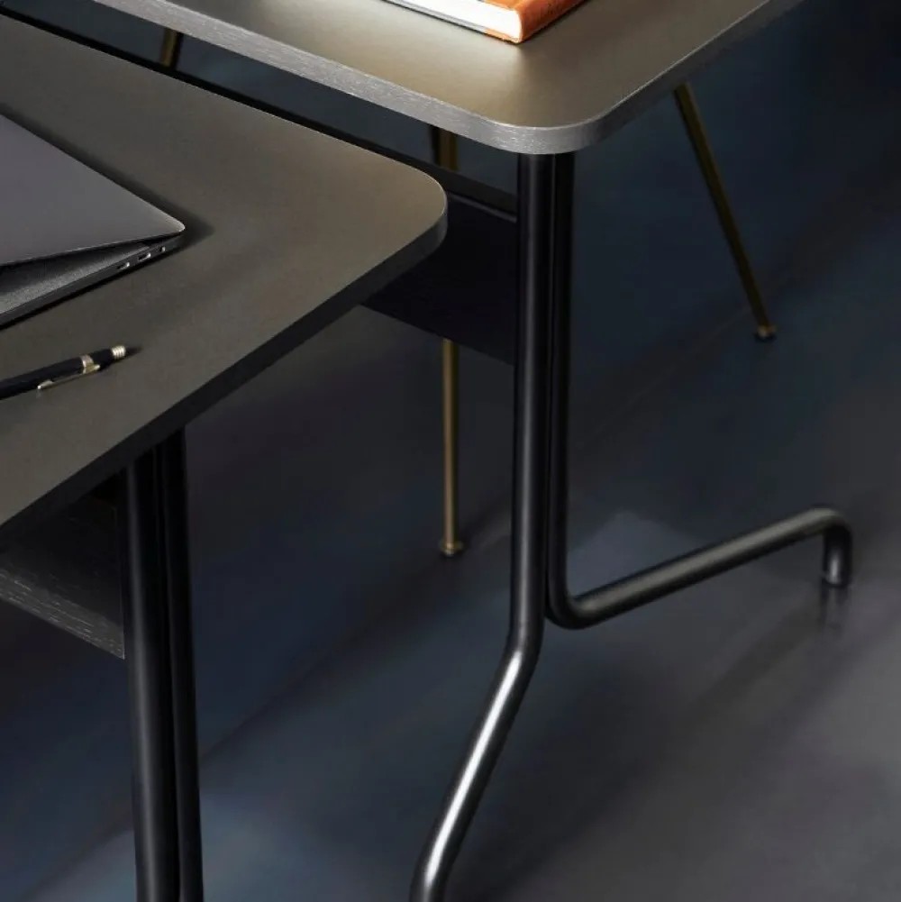 &Tradition Kontor>Pavilion AV16 Black Linoleum Black Oak Black Base