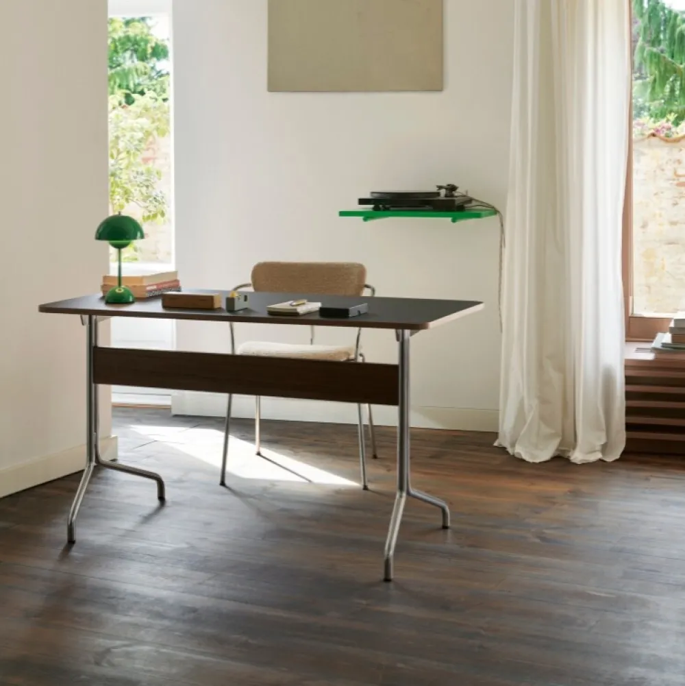 &Tradition Kontor>Pavilion AV16 Iron Linoleum Walnut Chrome Base