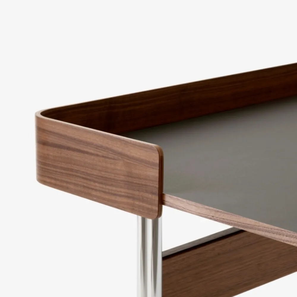 &Tradition Kontor>Pavilion AV17 Iron Linoleum Walnut Chrome Base
