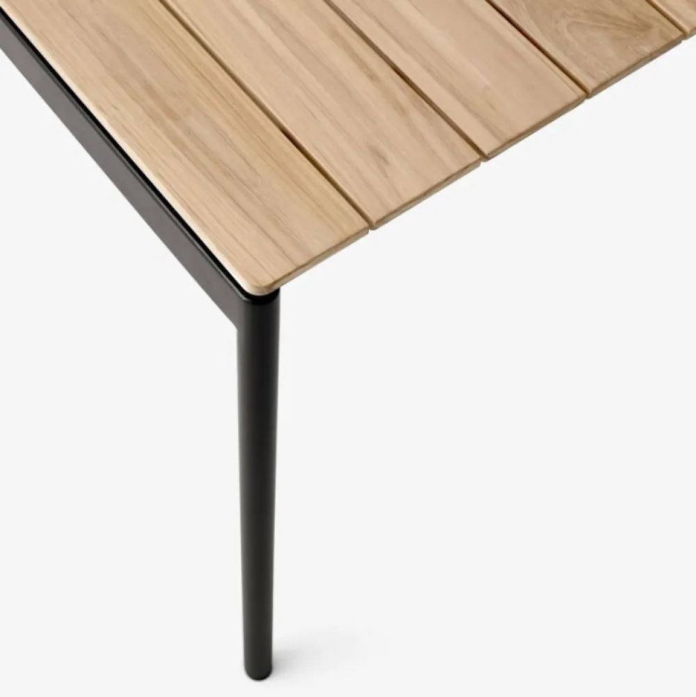 &Tradition Havemøbler>Ville AV25 Spisebord Warm Black